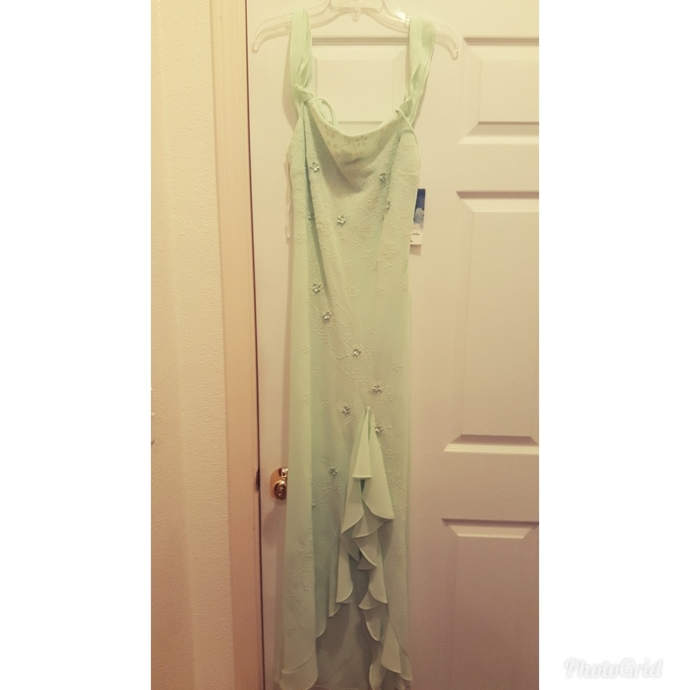 Lenovia dress new light green